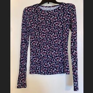 Patterned long sleeve